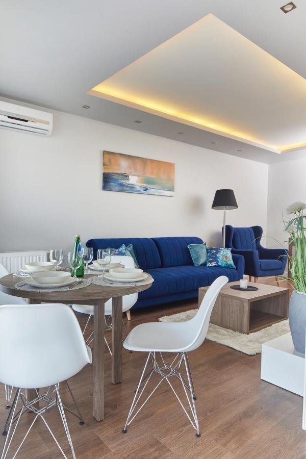 ורשה Wronia Business Residence מראה חיצוני תמונה